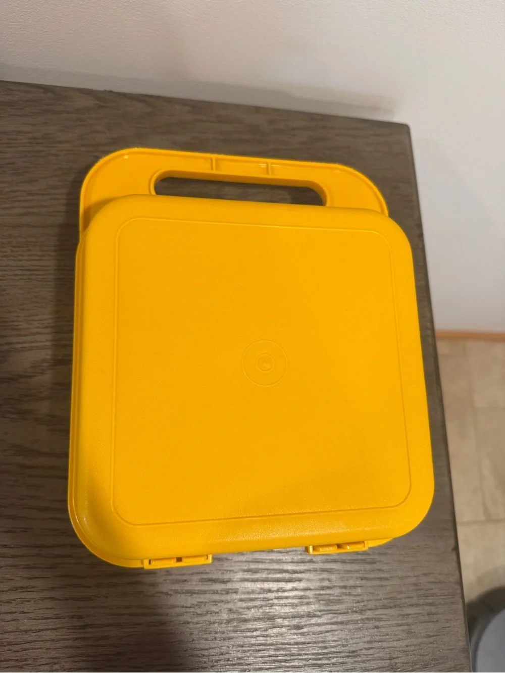 Vintage Tupperware Tuppertoys Storage Carrying Case Lunchbox with 4 Stencils